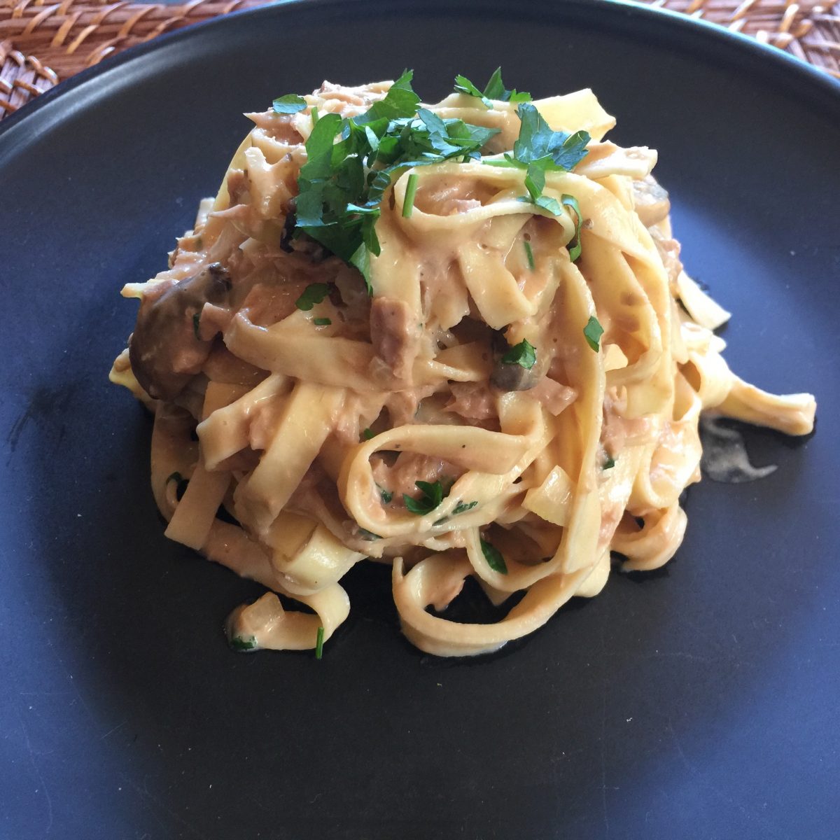 Tuna and Mushroom Fettuccini by cooking meals for one