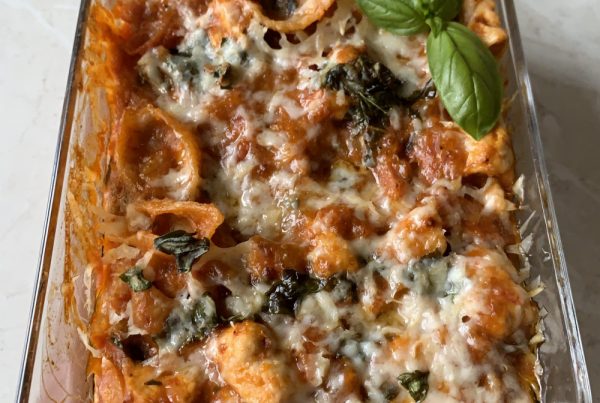 Ooey Gooey Cheese, chunky chicken and Pasta shell. Baked in a rich tomato, basil and bacon sauce. by cookingmealsforone.com